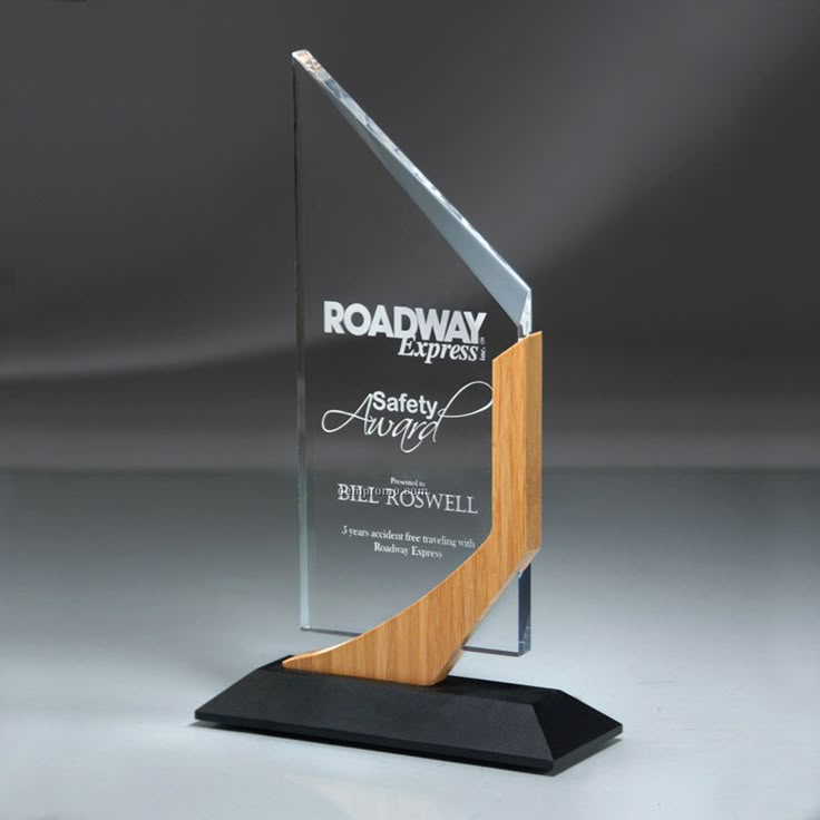 Bamboo, lucite Vertical Peak Award